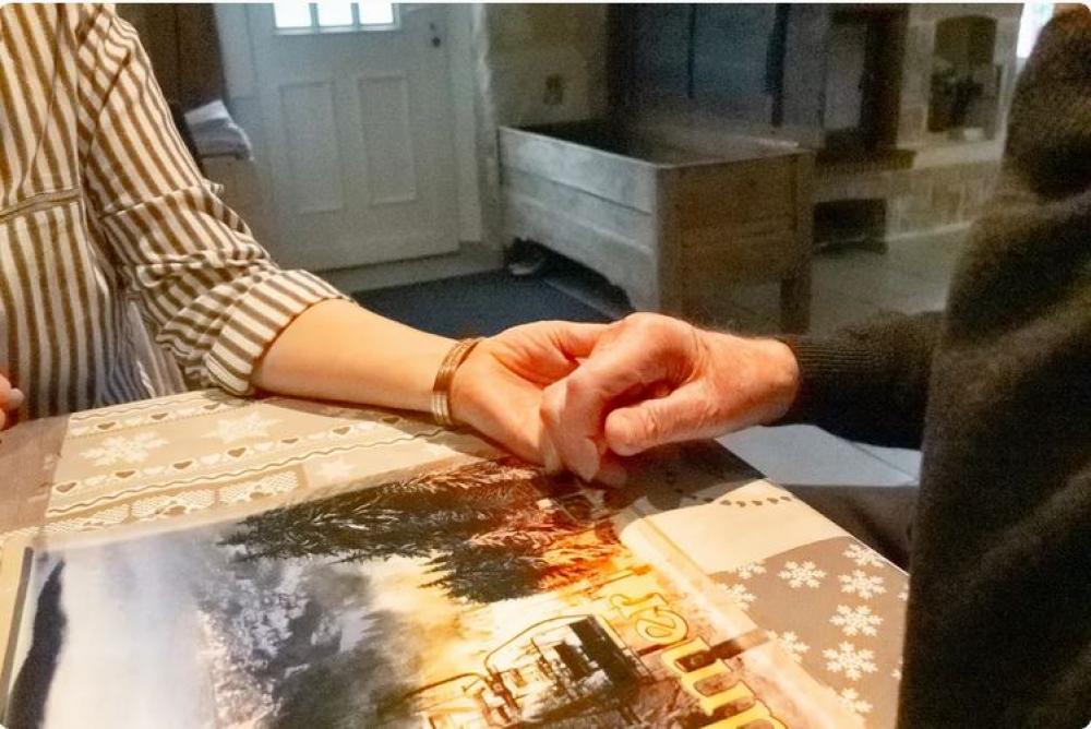 Podcast : Séverine et sa grande famille (accueil familial de personnes âgées) Podcast : Séverine et sa grande famille (accueil familial de personnes âgées)